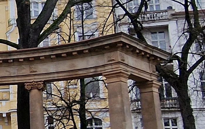 Auch bei der Superweitwinkelkamera sind beim Galaxy S22 Ultra weniger Details zu erkennen ...